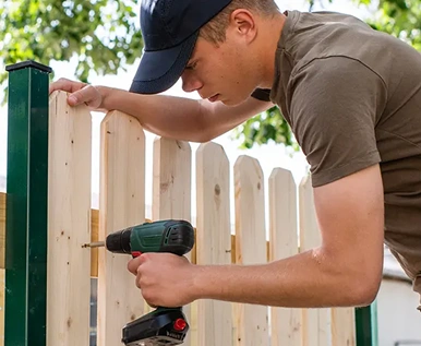 Fence repair and maintenance image 1